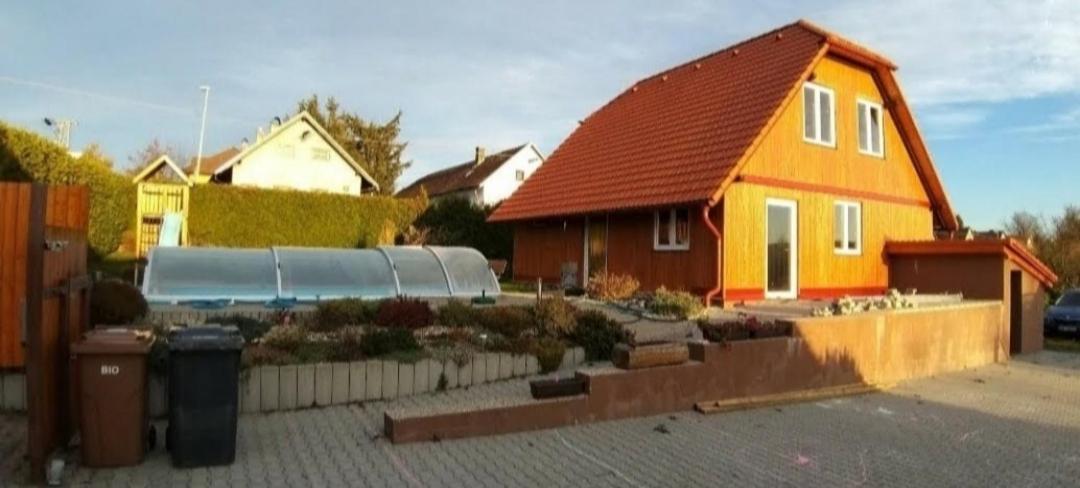 Apartmanova Chata Secanda S Bazenem, U Secske Prehrady エクステリア 写真