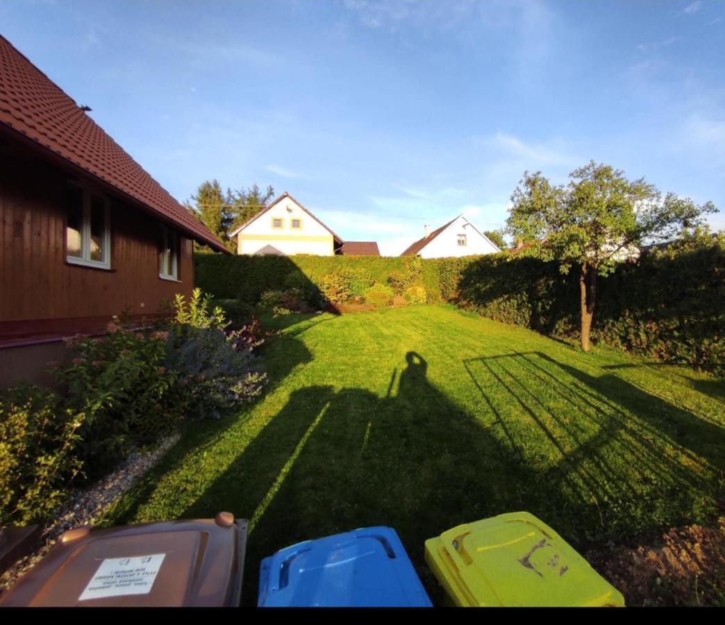 Apartmanova Chata Secanda S Bazenem, U Secske Prehrady エクステリア 写真